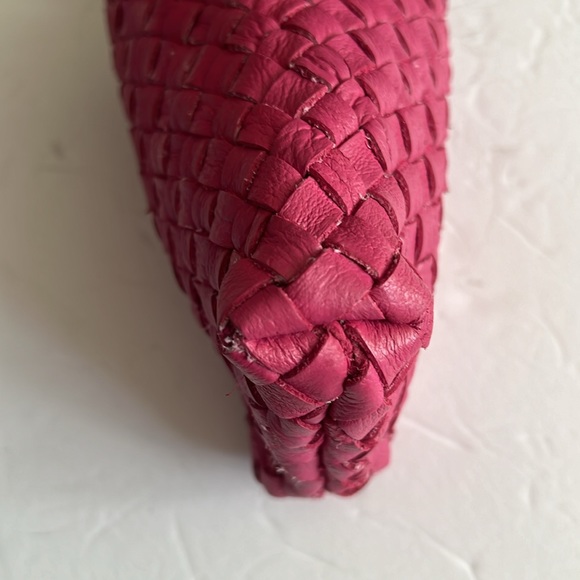 NEW Free People Pink Woven Hearts Leather Crossbody Small Bag - Picture 6 of 11